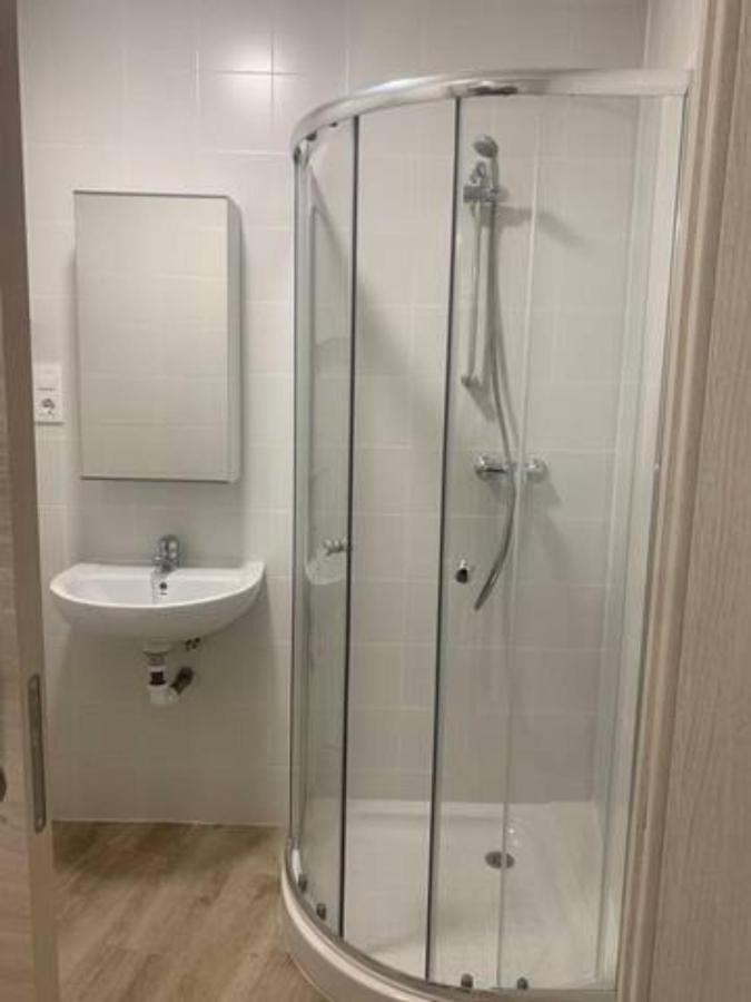 Apartamentos Oliva Caldas De Reis Esterno foto