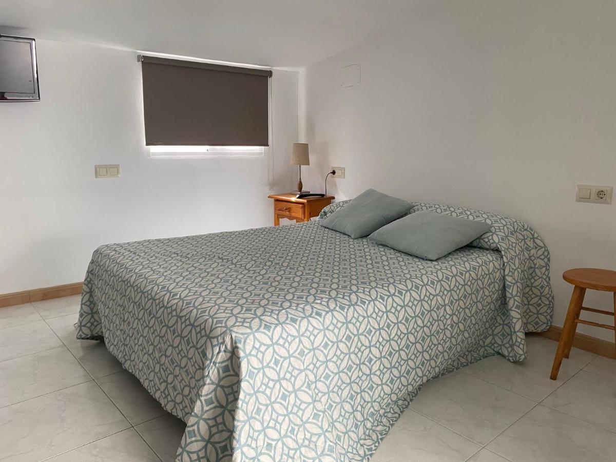 Apartamentos Oliva Caldas De Reis Esterno foto