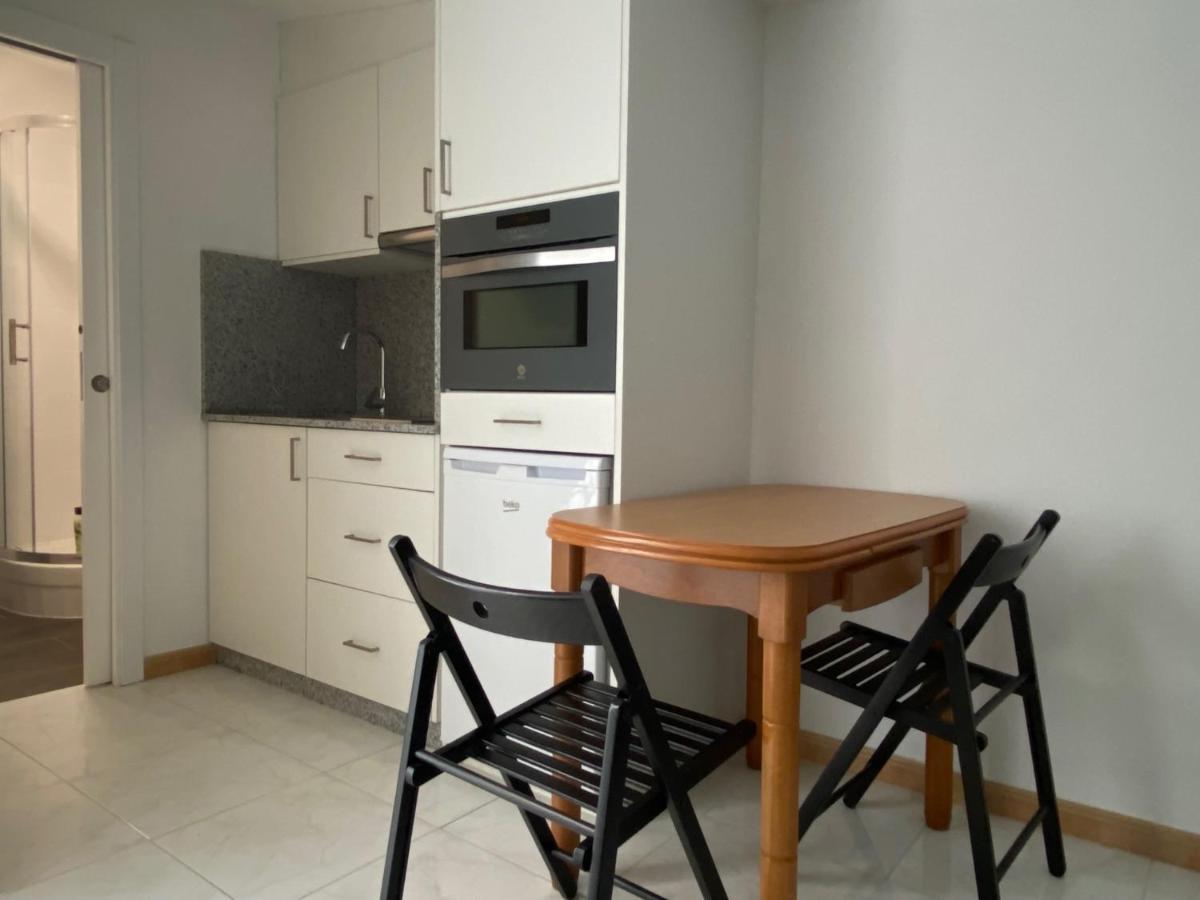 Apartamentos Oliva Caldas De Reis Esterno foto