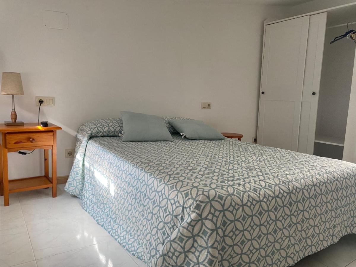 Apartamentos Oliva Caldas De Reis Esterno foto