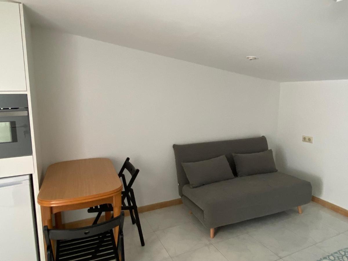 Apartamentos Oliva Caldas De Reis Esterno foto